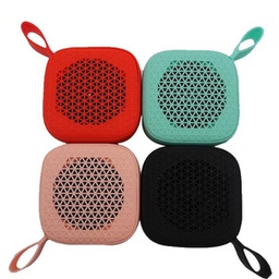 Portable outdoor waterproof Bluetooth speaker
